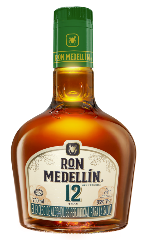 Botella de Ron Medellín 12 años